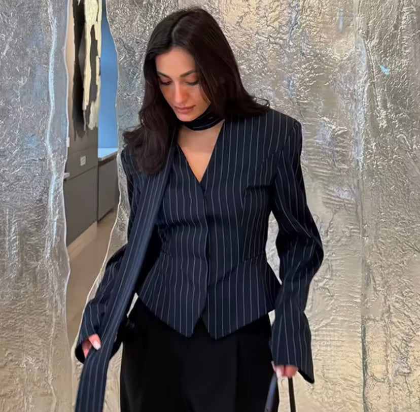 Elegant V-Neck Striped Blazer– Luxury Party Outfit for Women