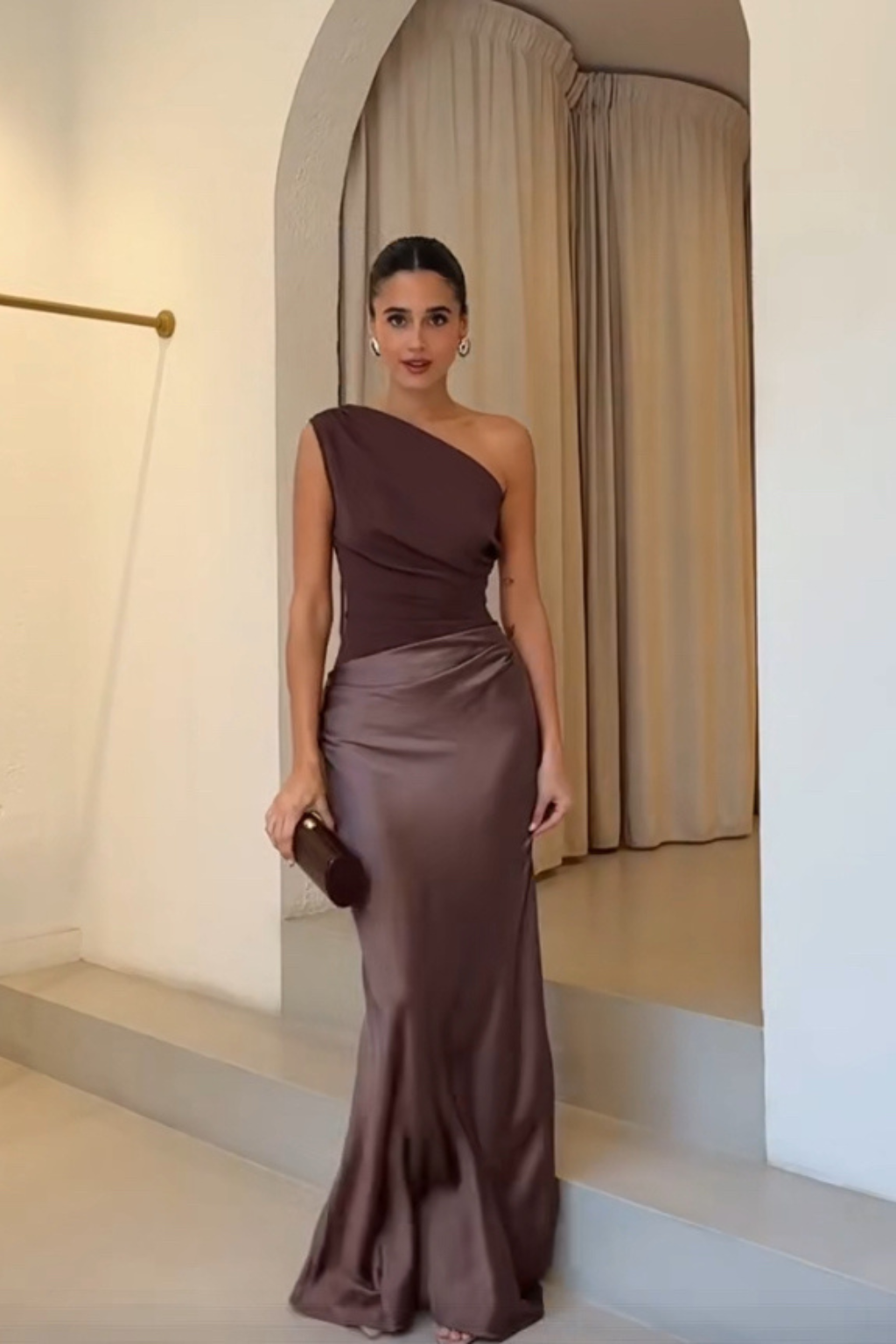 Elegant Brown Silk One-Shoulder Gown – Luxe Evening Dress
