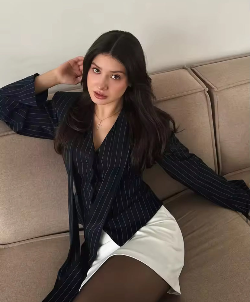 Elegant V-Neck Striped Blazer– Luxury Party Outfit for Women