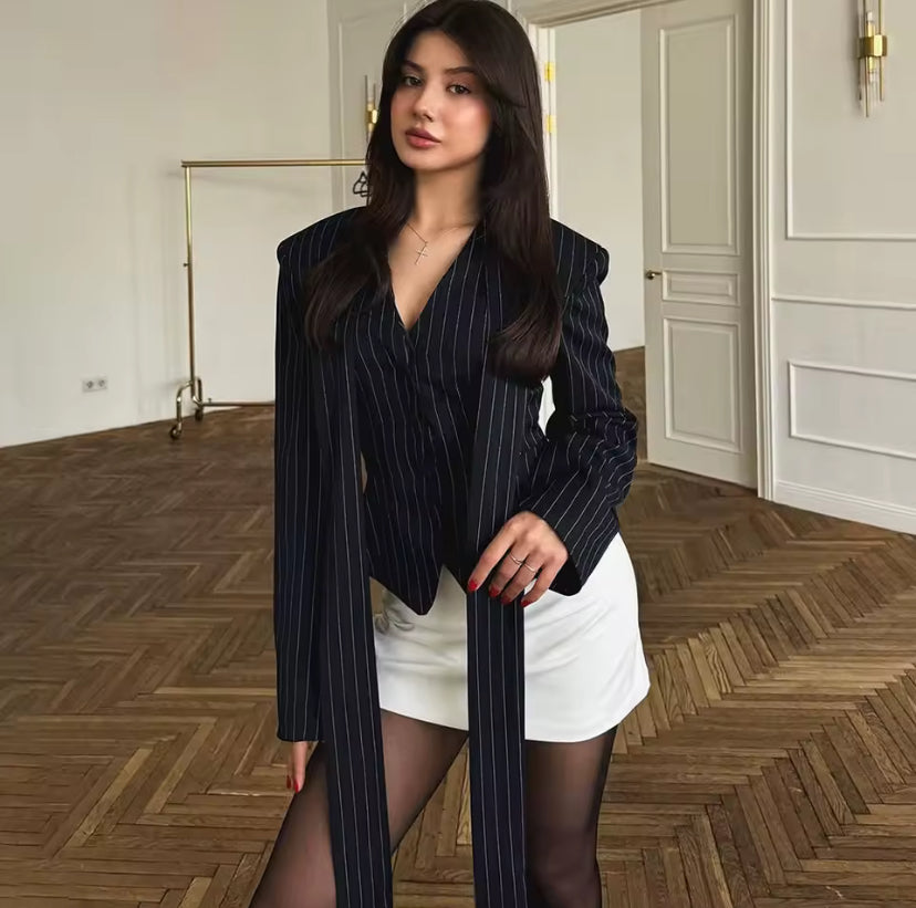Elegant V-Neck Striped Blazer– Luxury Party Outfit for Women